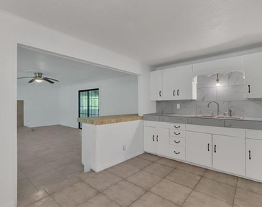 84 Natchez Road - Photo Thumbnail 5