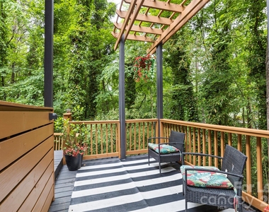 25033 Molokai Drive - Photo Thumbnail 27