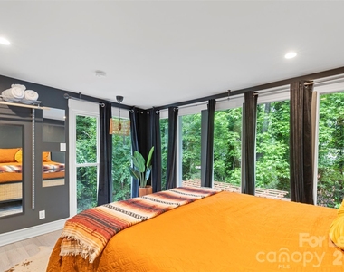 25033 Molokai Drive - Photo Thumbnail 15