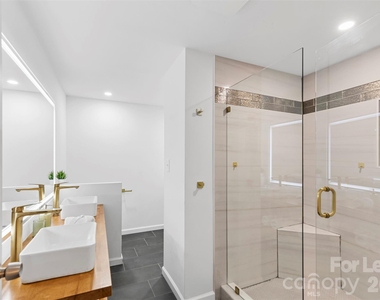 25033 Molokai Drive - Photo Thumbnail 17