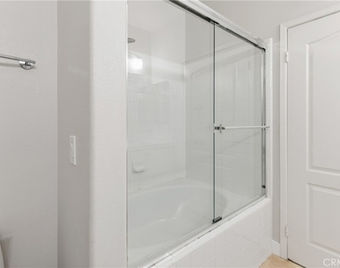 14 Celano Court - Photo Thumbnail 11