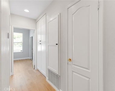 14 Celano Court - Photo Thumbnail 13