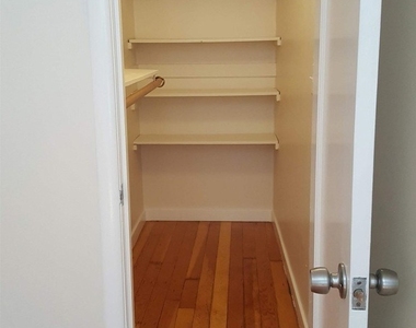 627 Rose Avenue - Photo Thumbnail 10