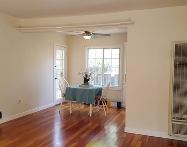 627 Rose Avenue - Photo Thumbnail 4