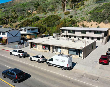 22227 Pacific Coast Highway - Photo Thumbnail 14
