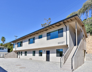 22227 Pacific Coast Highway - Photo Thumbnail 9