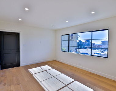 22227 Pacific Coast Highway - Photo Thumbnail 36