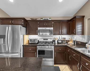44310 Villeta Drive - Photo Thumbnail 39