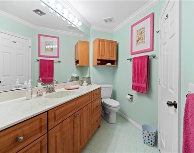 1330 Shorewinds Lane - Photo Thumbnail 25