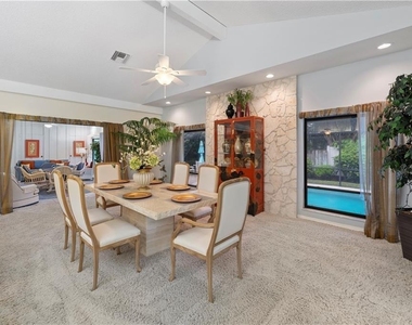 1330 Shorewinds Lane - Photo Thumbnail 9