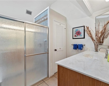 1330 Shorewinds Lane - Photo Thumbnail 29