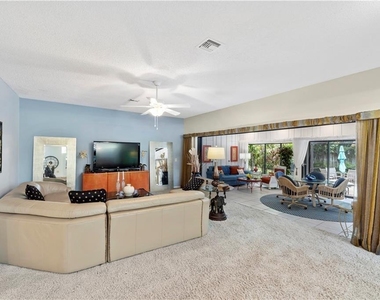 1330 Shorewinds Lane - Photo Thumbnail 15