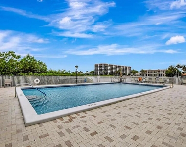 3912 S Ocean Boulevard - Photo Thumbnail 32