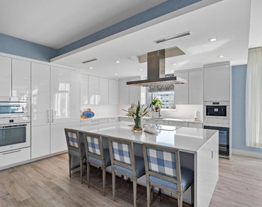 3730 N Ocean Drive - Photo Thumbnail 32
