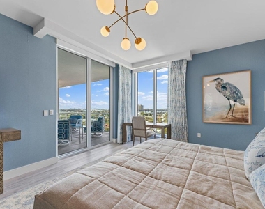3730 N Ocean Drive - Photo Thumbnail 6