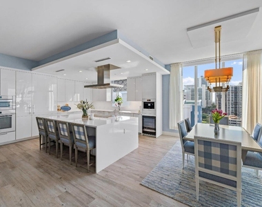 3730 N Ocean Drive - Photo Thumbnail 31