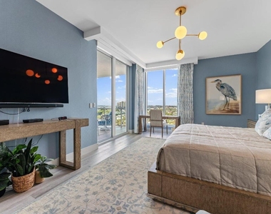 3730 N Ocean Drive - Photo Thumbnail 5