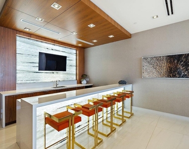 3730 N Ocean Drive - Photo Thumbnail 57