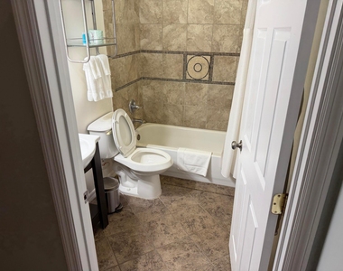 3350 Ne Indian River Drive - Photo Thumbnail 17