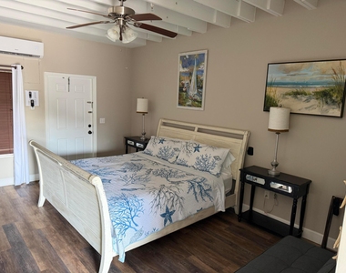 3350 Ne Indian River Drive - Photo Thumbnail 12