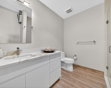 41 Sw Seminole Street - Photo Thumbnail 5