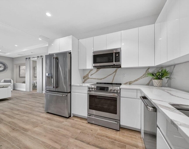 41 Sw Seminole Street - Photo Thumbnail 13