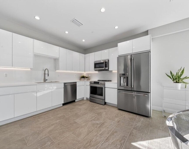 41 Sw Seminole Street - Photo Thumbnail 11