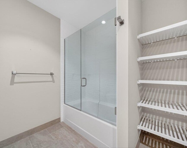 41 Sw Seminole Street - Photo Thumbnail 9