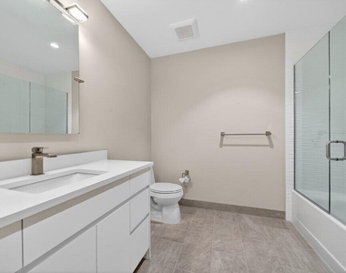 41 Sw Seminole Street - Photo Thumbnail 8
