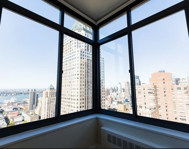 west 48th - Photo Thumbnail 4