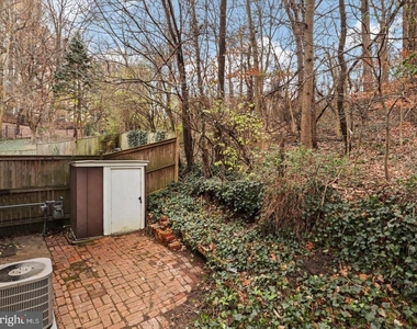 5883 Blaine Drive - Photo Thumbnail 13