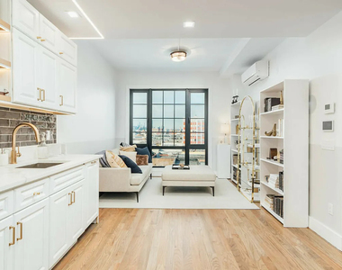 115 Stanwix Street - Photo Thumbnail 1