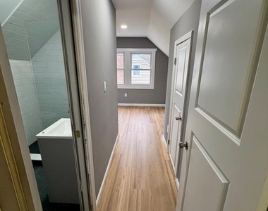 4023 Woodland Drive - Photo Thumbnail 10
