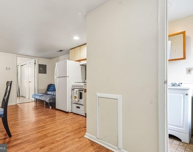 788 S 2nd Street - Photo Thumbnail 1