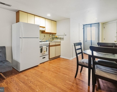 788 S 2nd Street - Photo Thumbnail 4