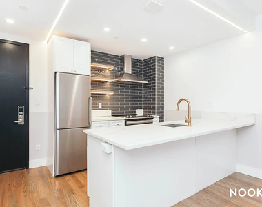 115 Stanwix Street - Photo Thumbnail 2