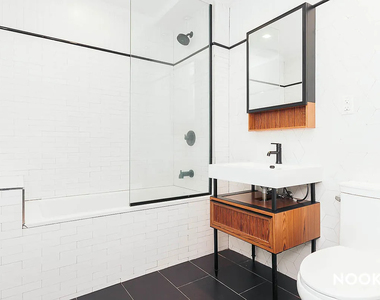 115 Stanwix Street - Photo Thumbnail 12