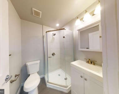 1517 W Seybert Street - Photo Thumbnail 2