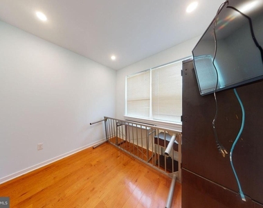1517 W Seybert Street - Photo Thumbnail 3