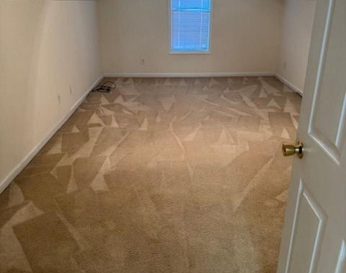 5340 Miranda Drive - Photo Thumbnail 10