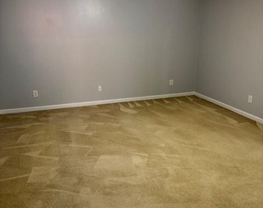 5340 Miranda Drive - Photo Thumbnail 12
