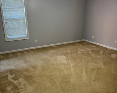 5340 Miranda Drive - Photo Thumbnail 8