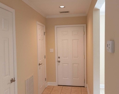 1 Forest Glen Drive - Photo Thumbnail 1
