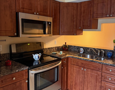 1 Forest Glen Drive - Photo Thumbnail 15