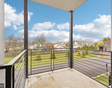 2421 Bristol Road - Photo Thumbnail 17
