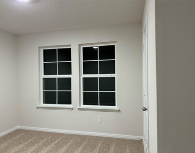 13717 Thomas Wheeler Way - Photo Thumbnail 18