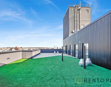 668 Bushwick Avenue - Photo Thumbnail 12