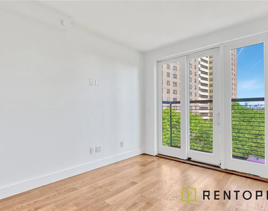 810 Flushing ave - Photo Thumbnail 1