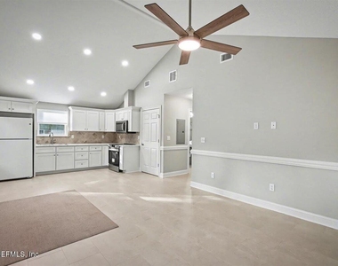 2210 Shepard Street - Photo Thumbnail 10