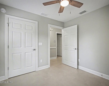 2210 Shepard Street - Photo Thumbnail 18